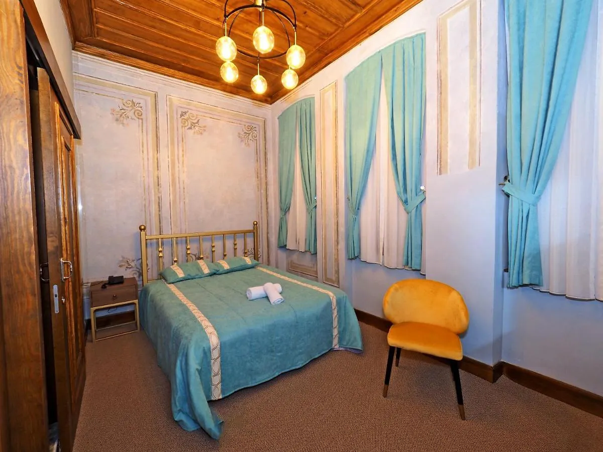 Taksim Estane Butik Otel 이스탄불 3*,